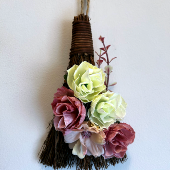 "Mina" Cinnamon Broom - Small